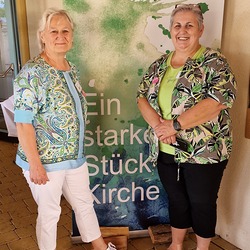 Unsere burgenländischen Gastgeberinnen kfb-Vorsitzende Roselinde Strommer und kfb-Referentin Andrea Lagler